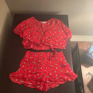 American Eagle Floral shorts